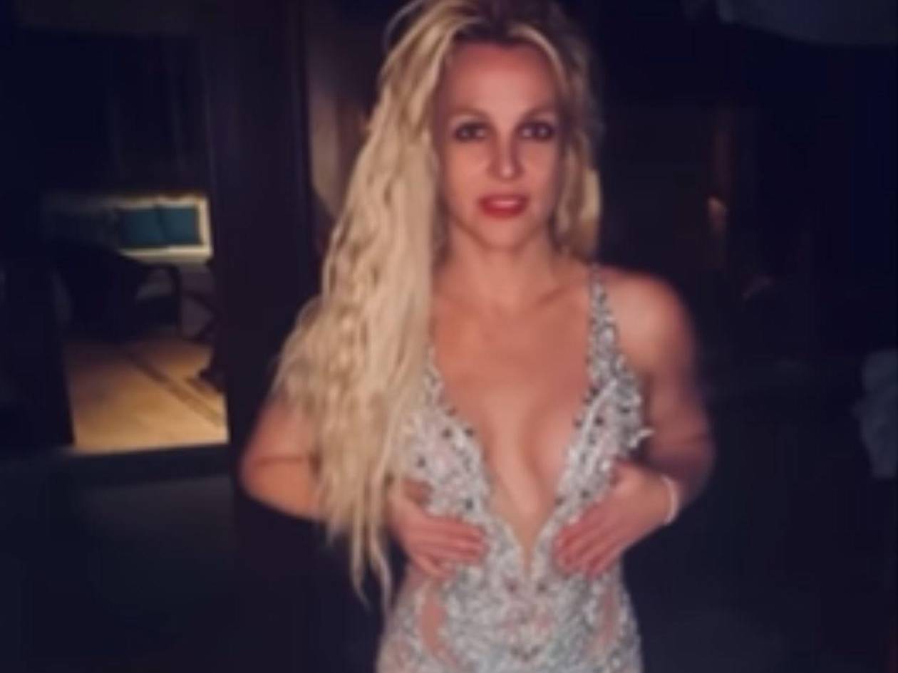 Britney Spears vuelve a causar preocupación por imagen sin ropa