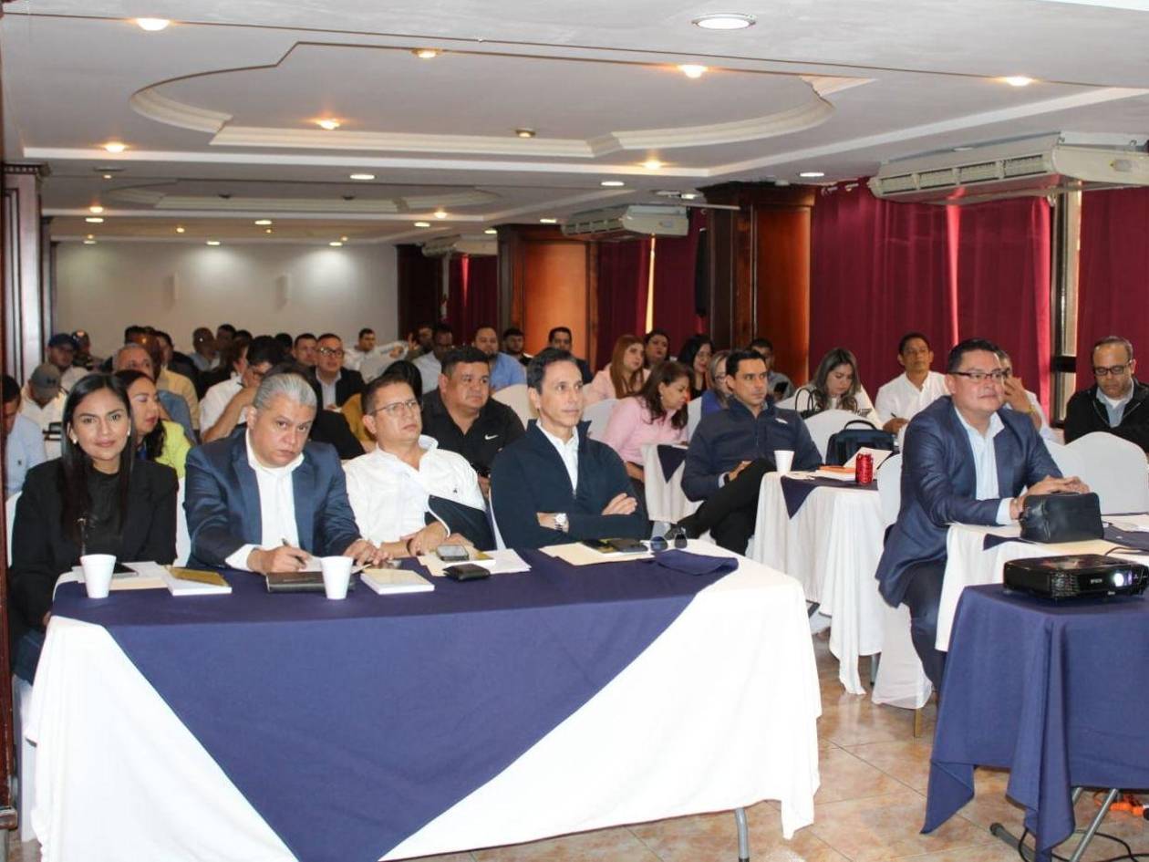 Bancada del Partido Nacional inicia las capacitaciones a nuevos diputados