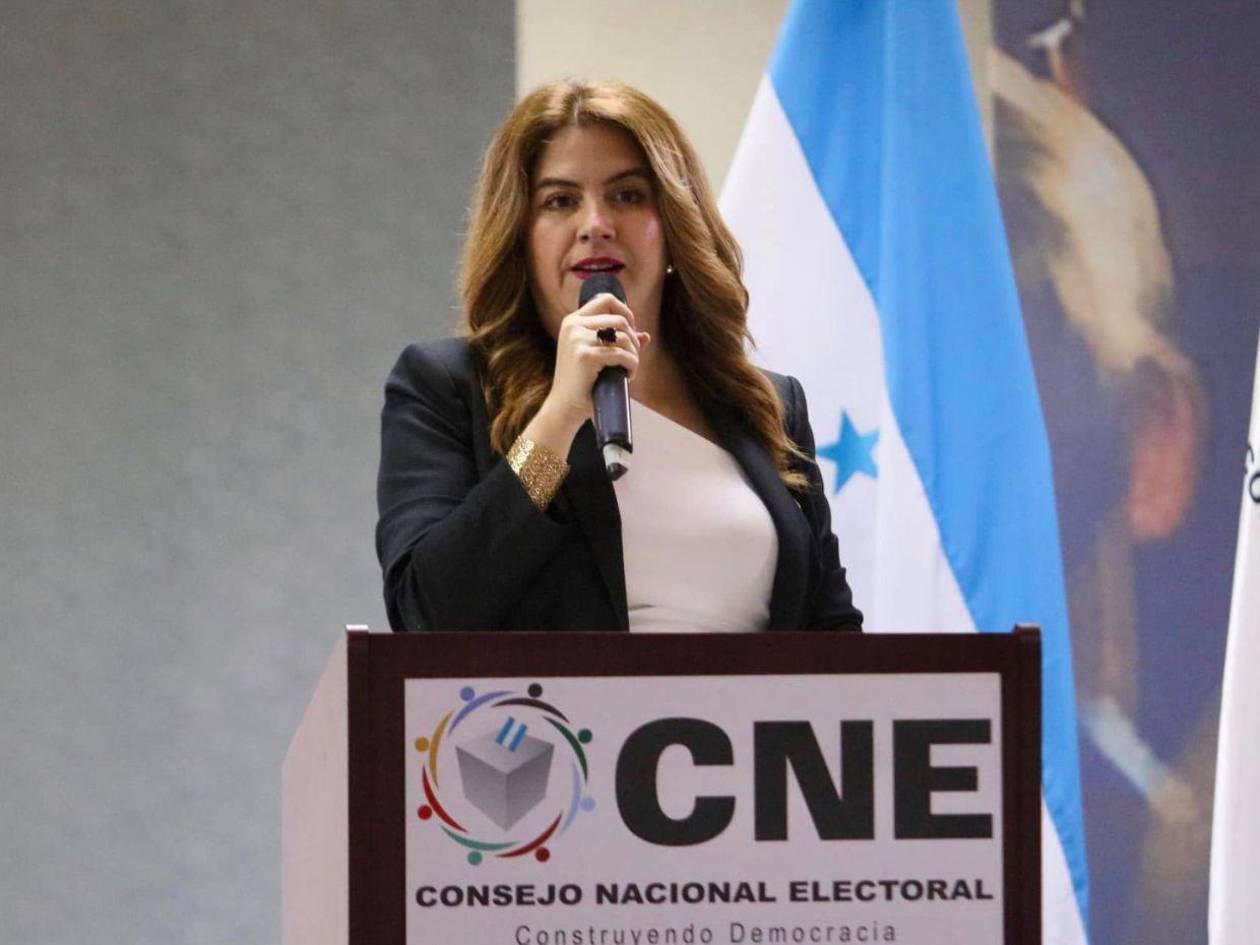 Cossette López: Nosotros en el CNE damos resultados, no tendencias