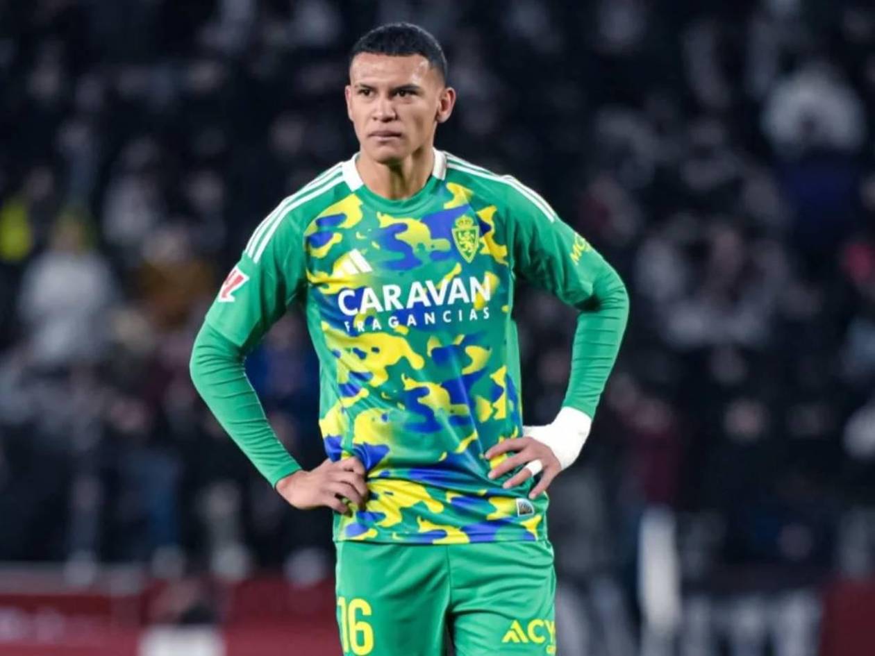 Separan a técnico del Real Zaragoza, equipo donde milita Kervin Arriaga