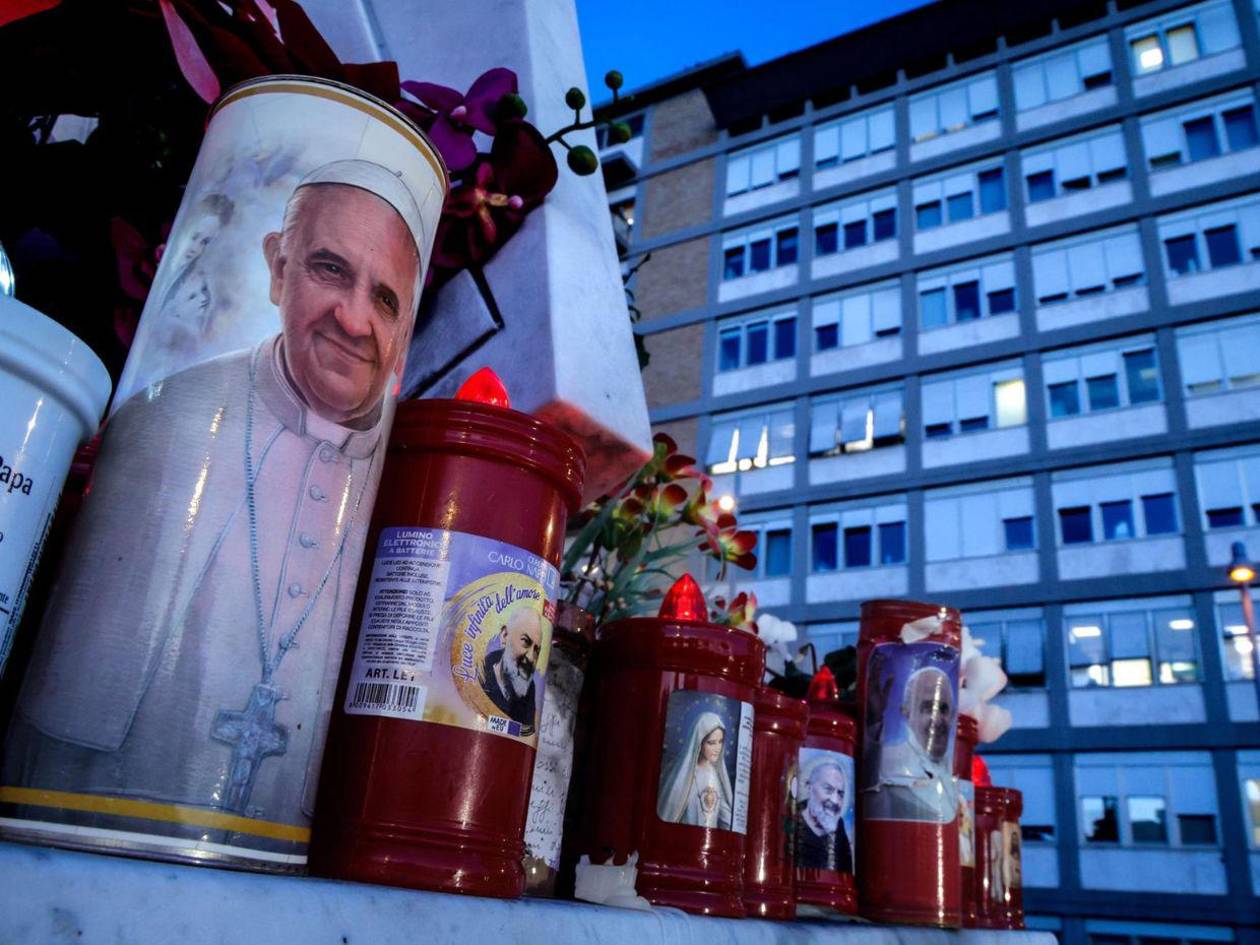 Papa Francisco está estable y será sometido a nuevas pruebas médicas