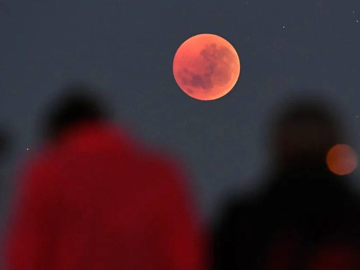 Eclipse lunar: ¿A qué hora se pondrá roja la Luna el 14 de marzo?