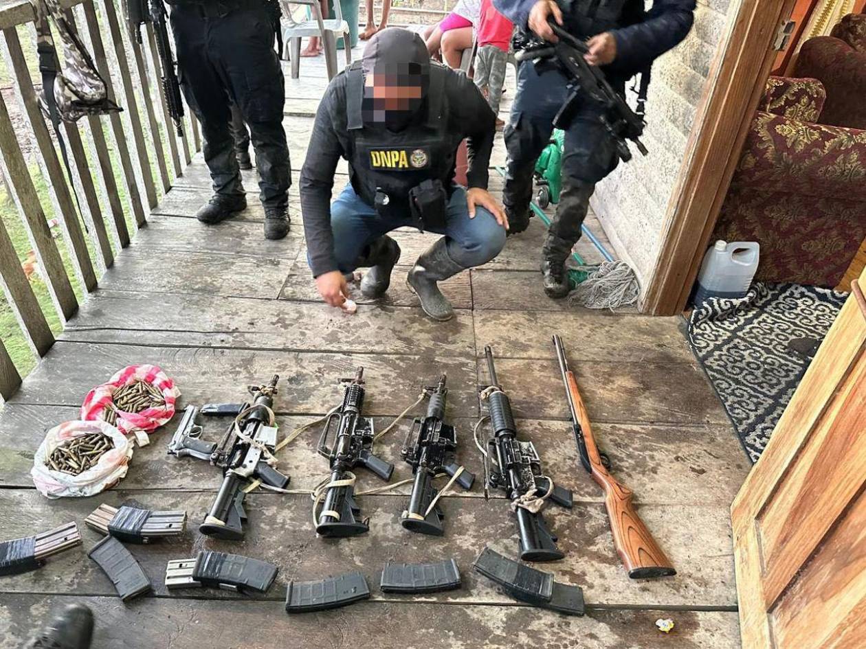 Con armas de guerra capturan a sujeto en Esparta, Atlántida