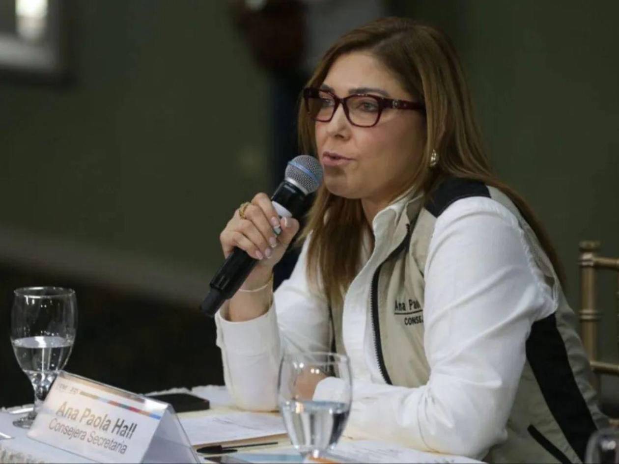 Ana Paola Hall urge al TJE a dar una resolución para seguir con la impresión de las papeletas