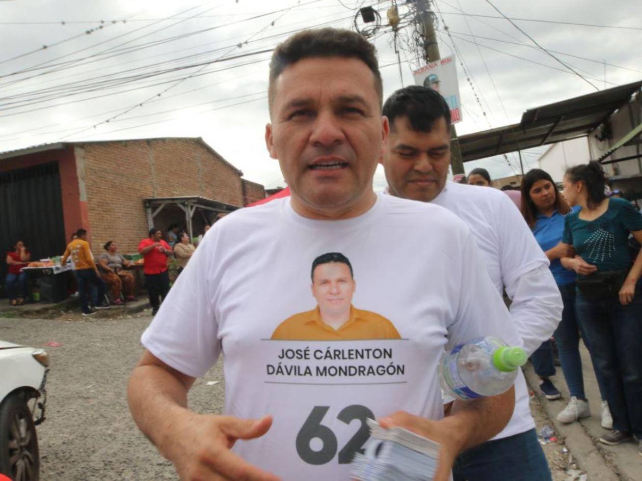 Carlentón Dávila se defiende por presunta entrega irregular de credenciales en la Flor del Campo