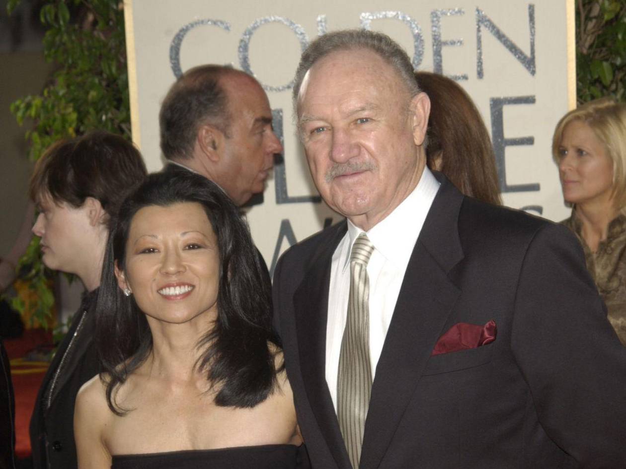 Corrigen información sobre la muerte de Gene Hackman y su esposa