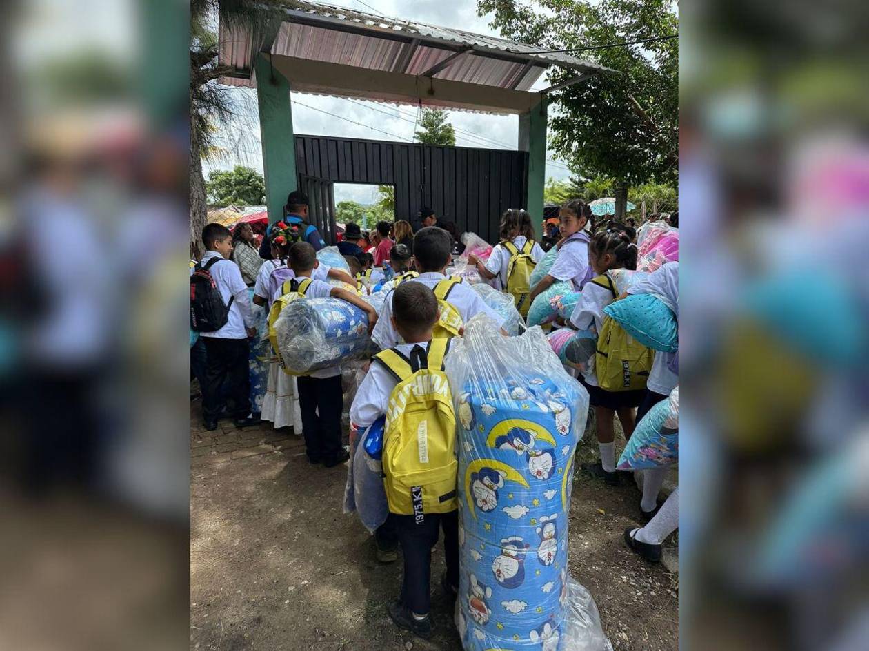 Niños hondureños recibirán kits de cama y útiles escolares gracias a proyecto internacional