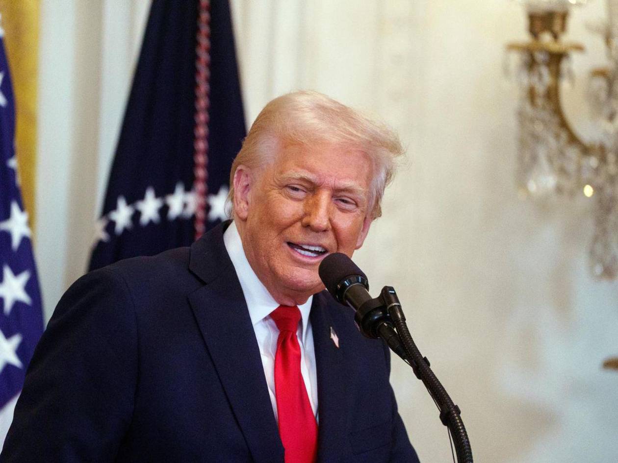 Trump anuncia aranceles del 25% para los autos fabricados fuera de Estados Unidos