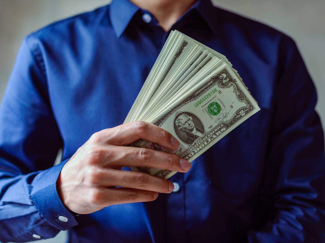 Hondureños enviaron $6,916 millones en remesas de enero-julio de 2025