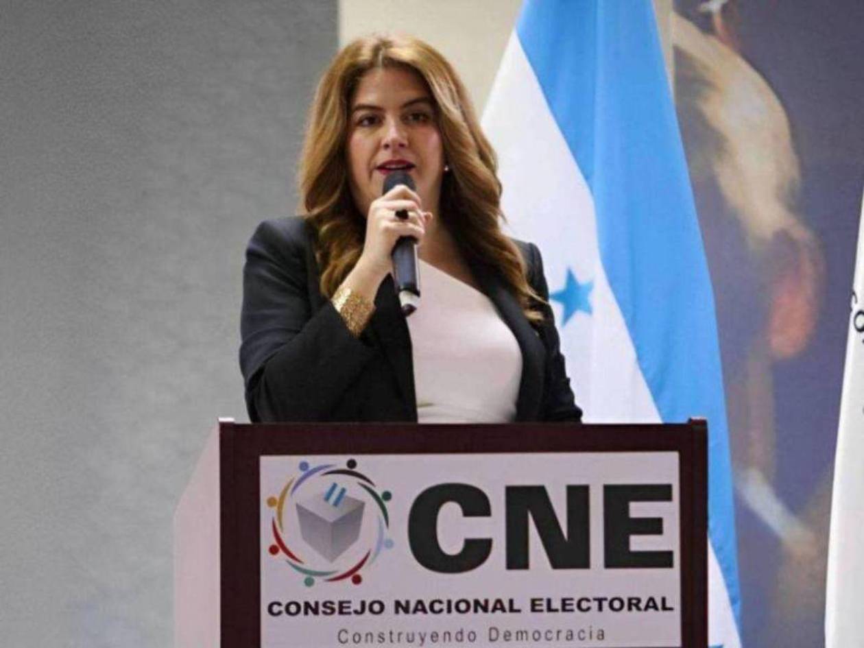 Cossette López: Fuerzas externas al CNE intentan obstaculizar el desarrollo normal de las sesiones