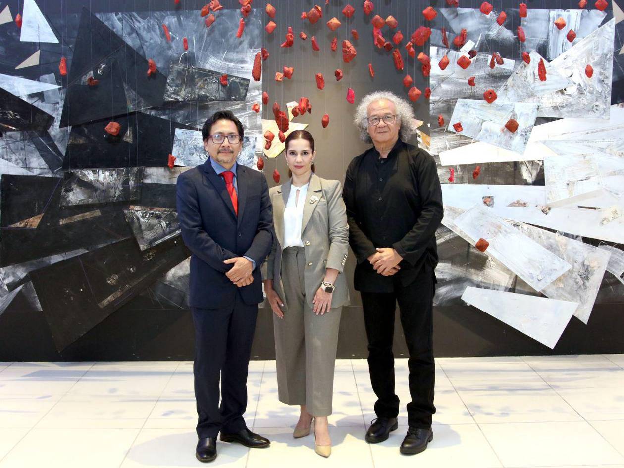 El BCH abre sus puertas a “Transmutante”, la energía abstracta de Orlando Roque