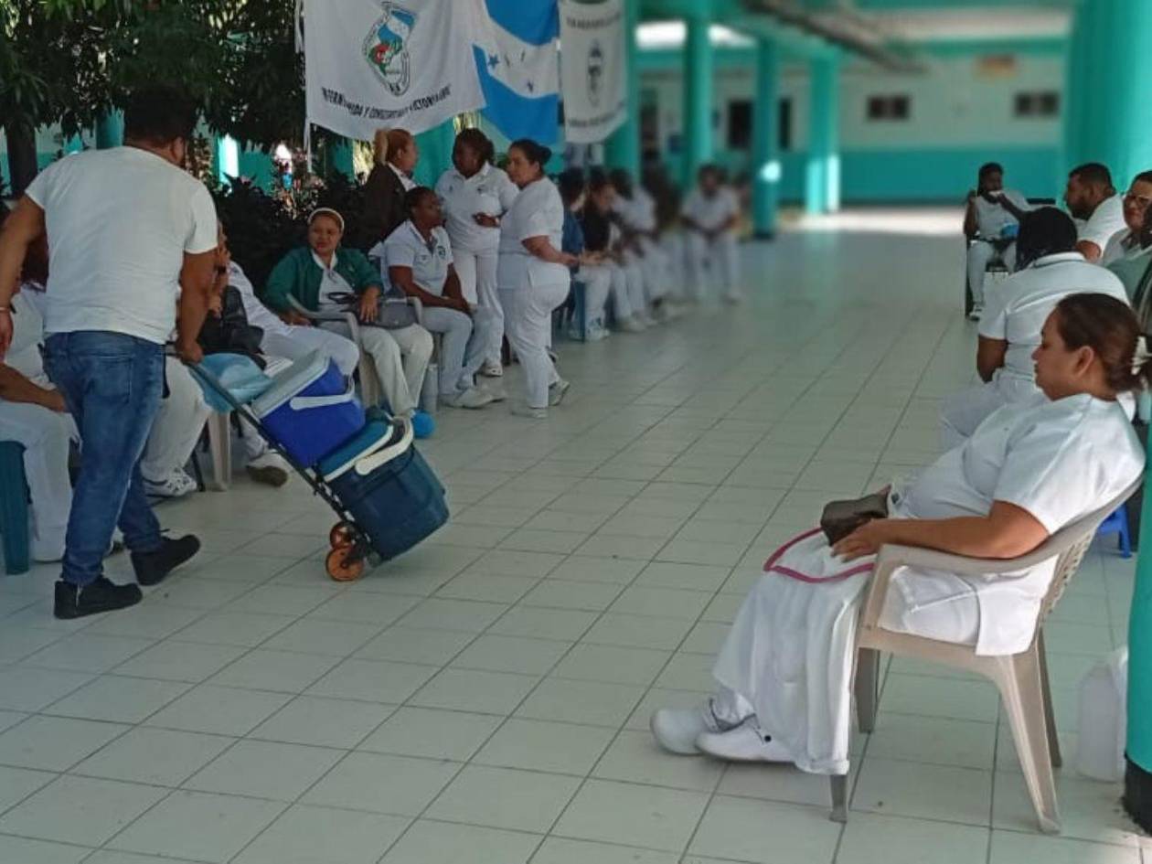 Auxiliares de enfermería suspenden asambleas y dan  plazo a Salud hasta el 30 de agosto