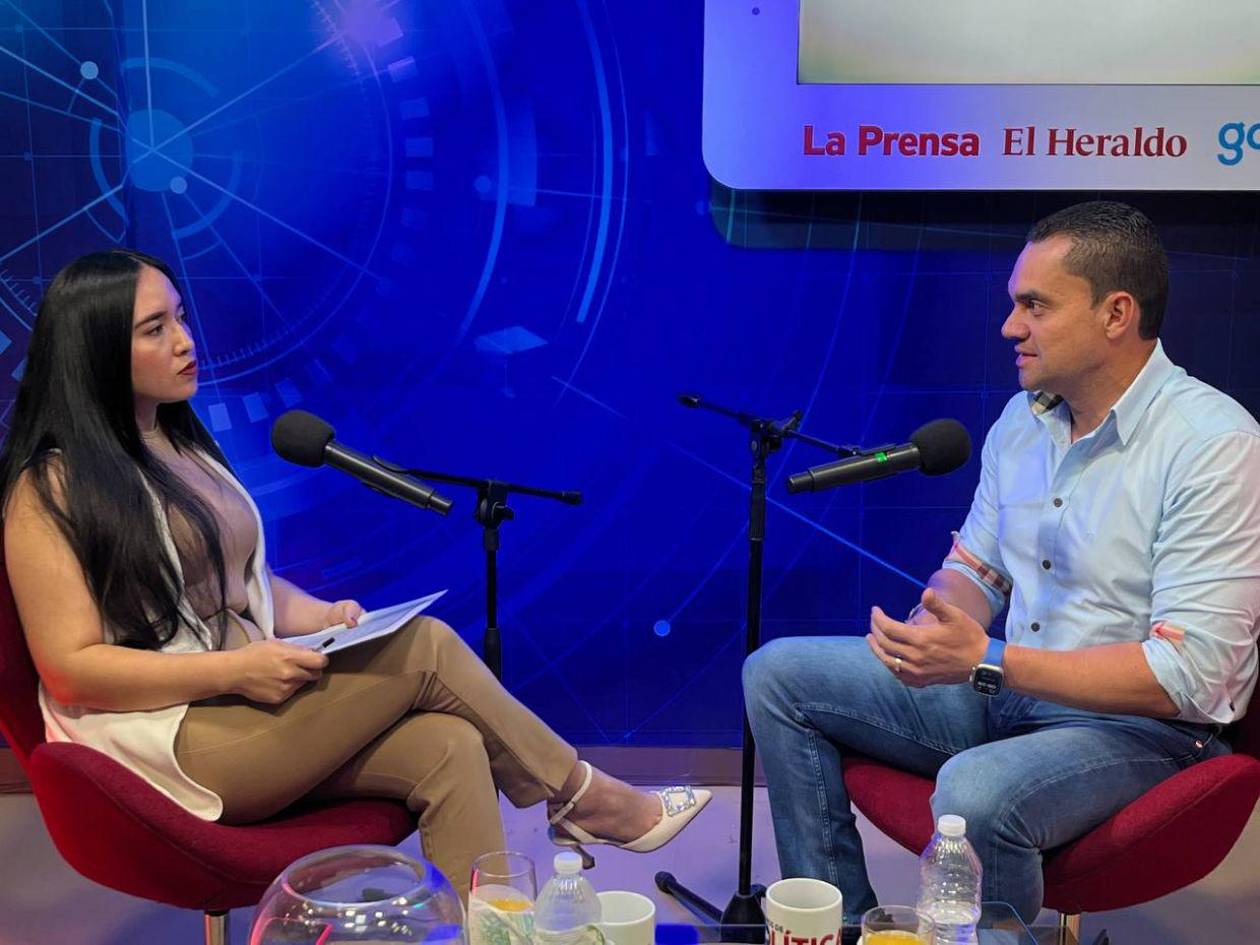 “La elección interna de Libre es pantalla”: Tomás Zambrano en “Hablemos de Política”