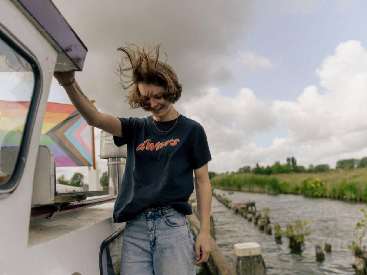 La diseñadora que creó un videojuego sobre barcos mientras vivía en uno