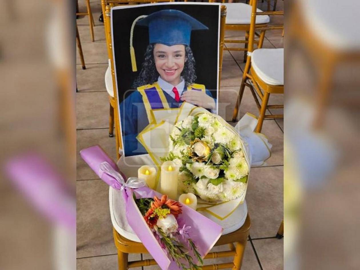 Birrete, flores y globos: así honraron a Emily en su graduación en el Cultura Nacional School