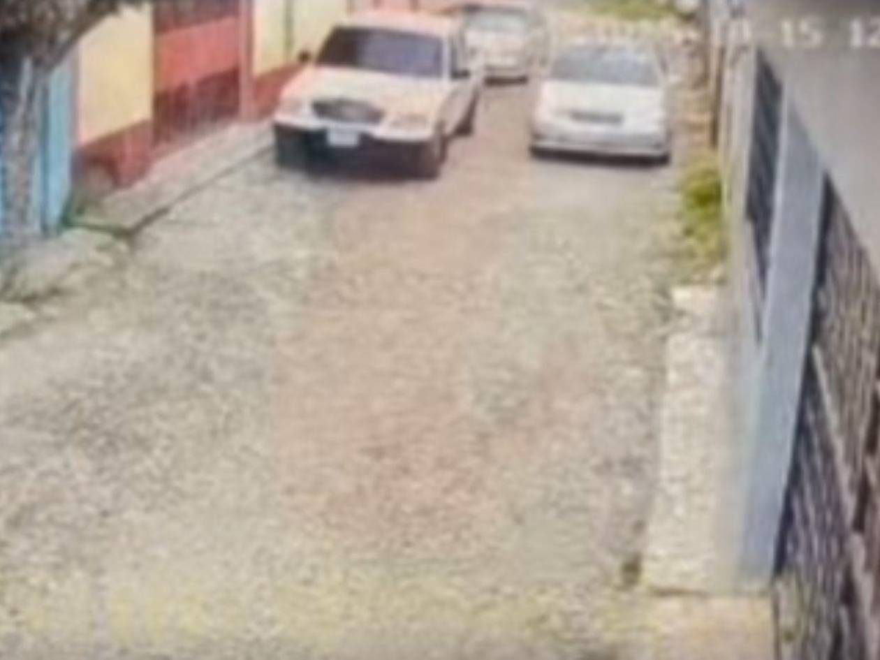 A pleno mediodía le roban el carro y 90 mil lempiras a un hombre en San Pedro Sula