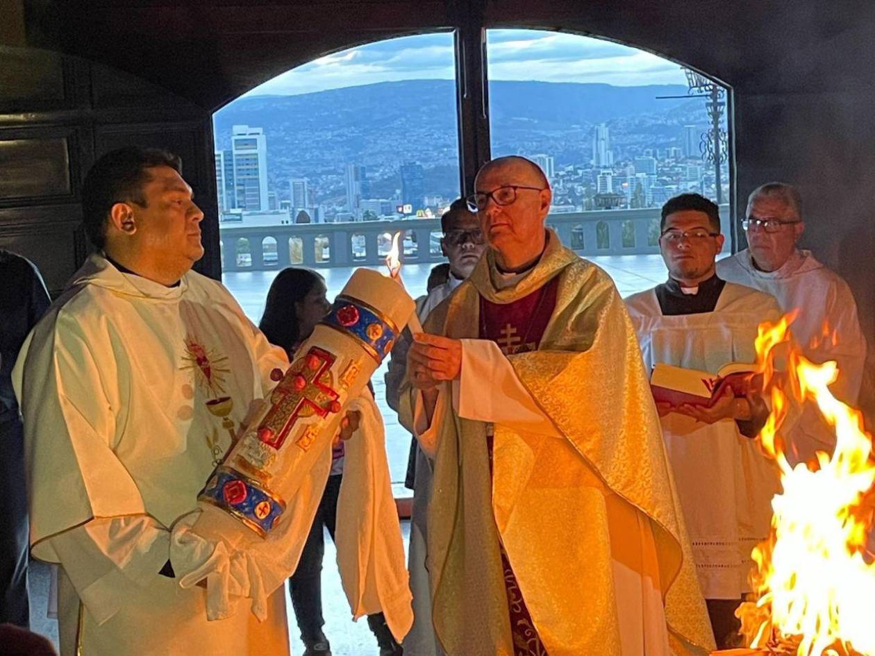 Arzobispo de Tegucigalpa dice que Jesús entró a las entrañas de la humanidad