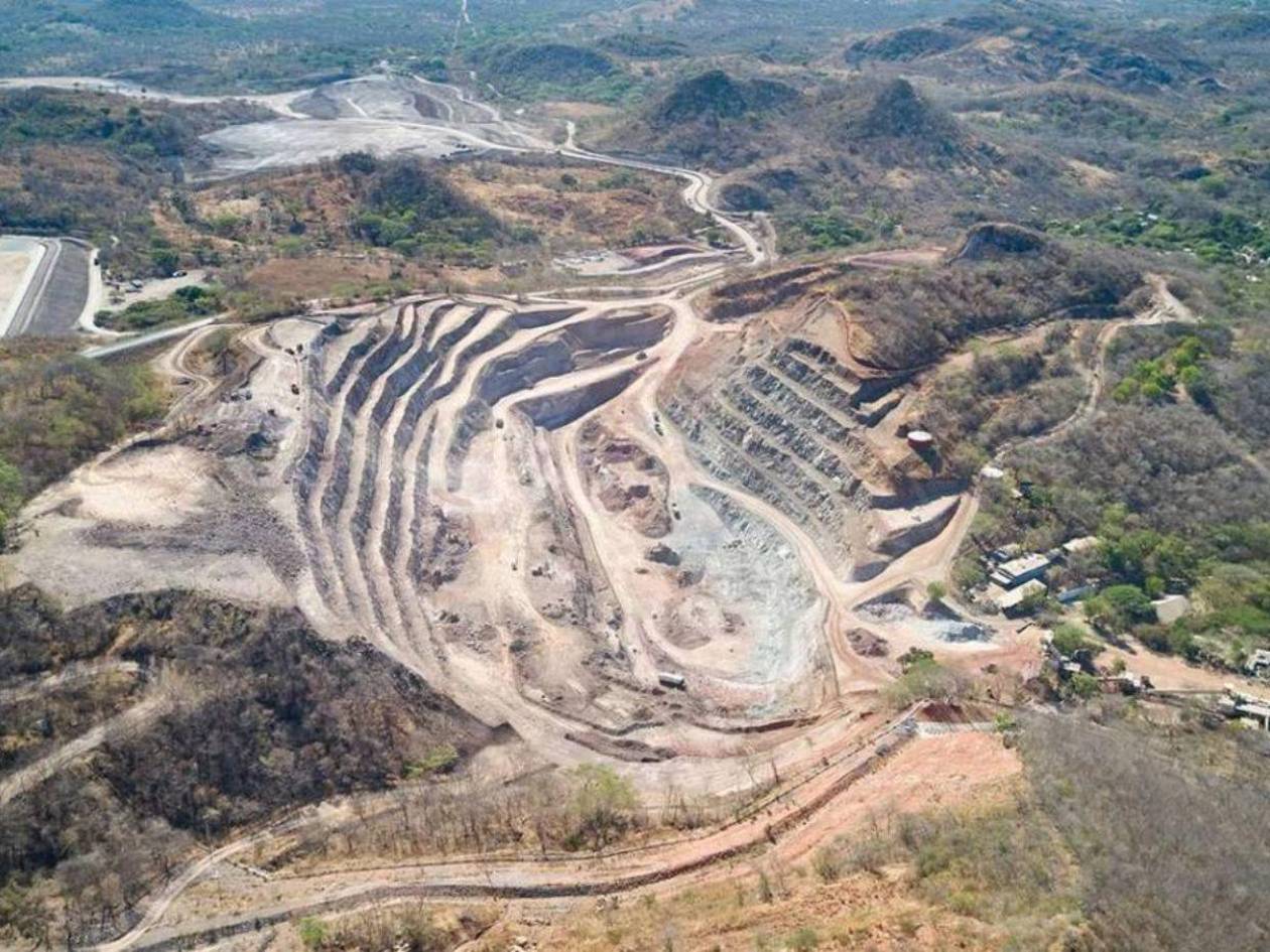Nicaragua otorga dos concesiones mineras a una misma empresa china