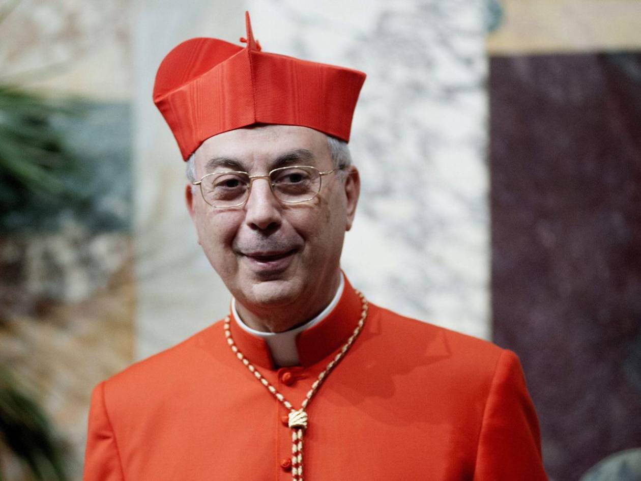 Dominique Mamberti, el cardenal que anunciará al nuevo papa: Habemus papam