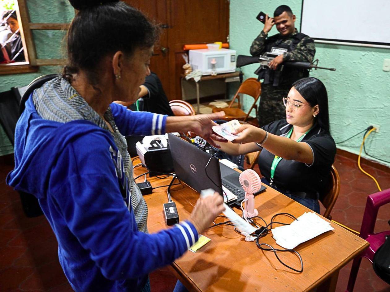 Desde 2021 estaba engavetado el dinero del préstamo para el bono climático