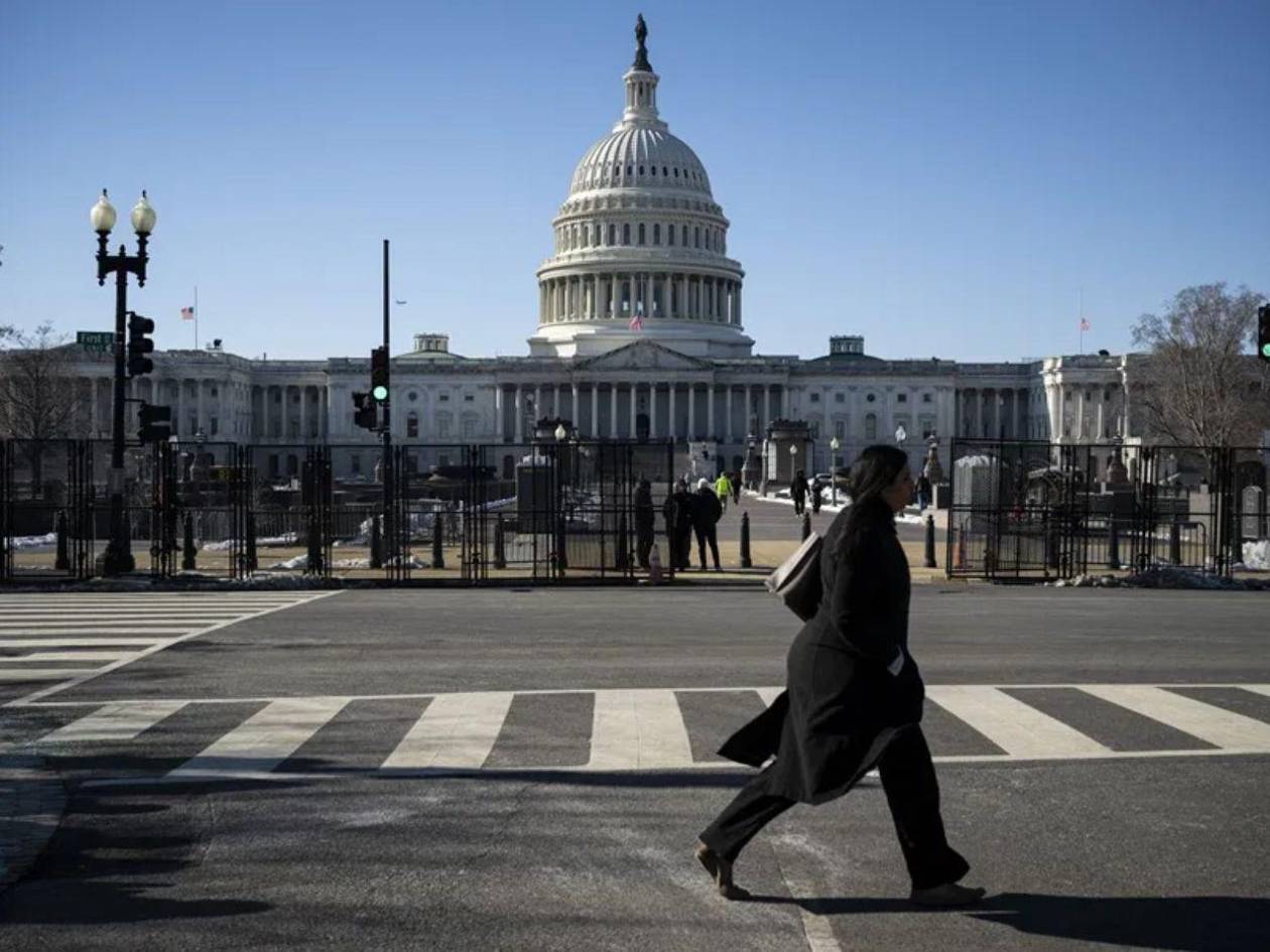Cierre de Gobierno en EE UU alcanza los 22 días, el segundo más largo de la historia