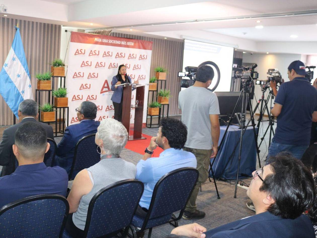 Gobierno duplicó la deuda externa entre 2022 y 2024, revela estudio de la ASJ