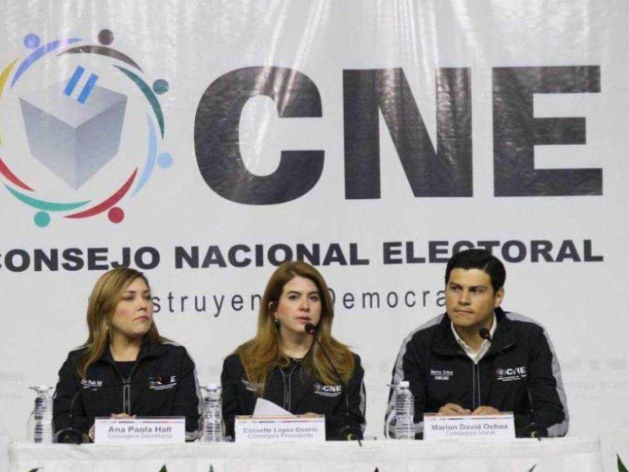 CNE lanza licitación para control de calidad de maleta electoral y kit tecnológico