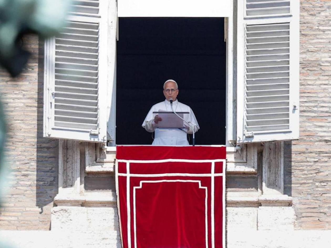 Papa León pide a gobernantes a no olvidar el deseo universal de paz