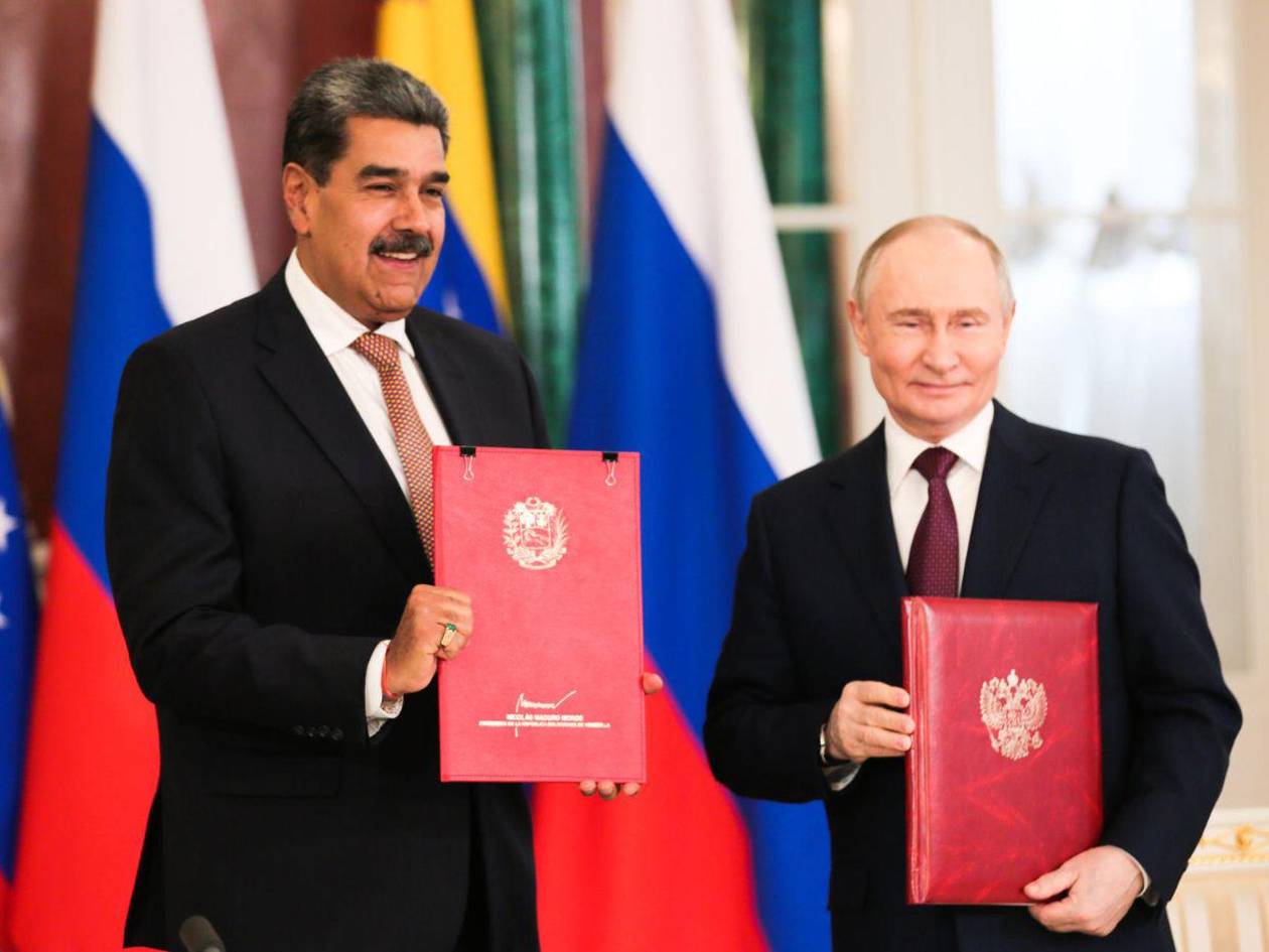 Nicolás Maduro se reúne con Vladimír Putin en Rusia para firmar acuerdo