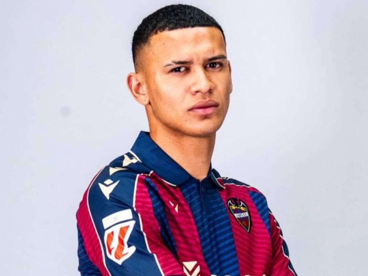 En el Levante piden a Rueda que no convoque a Kervin Arriaga a Selección de Honduras
