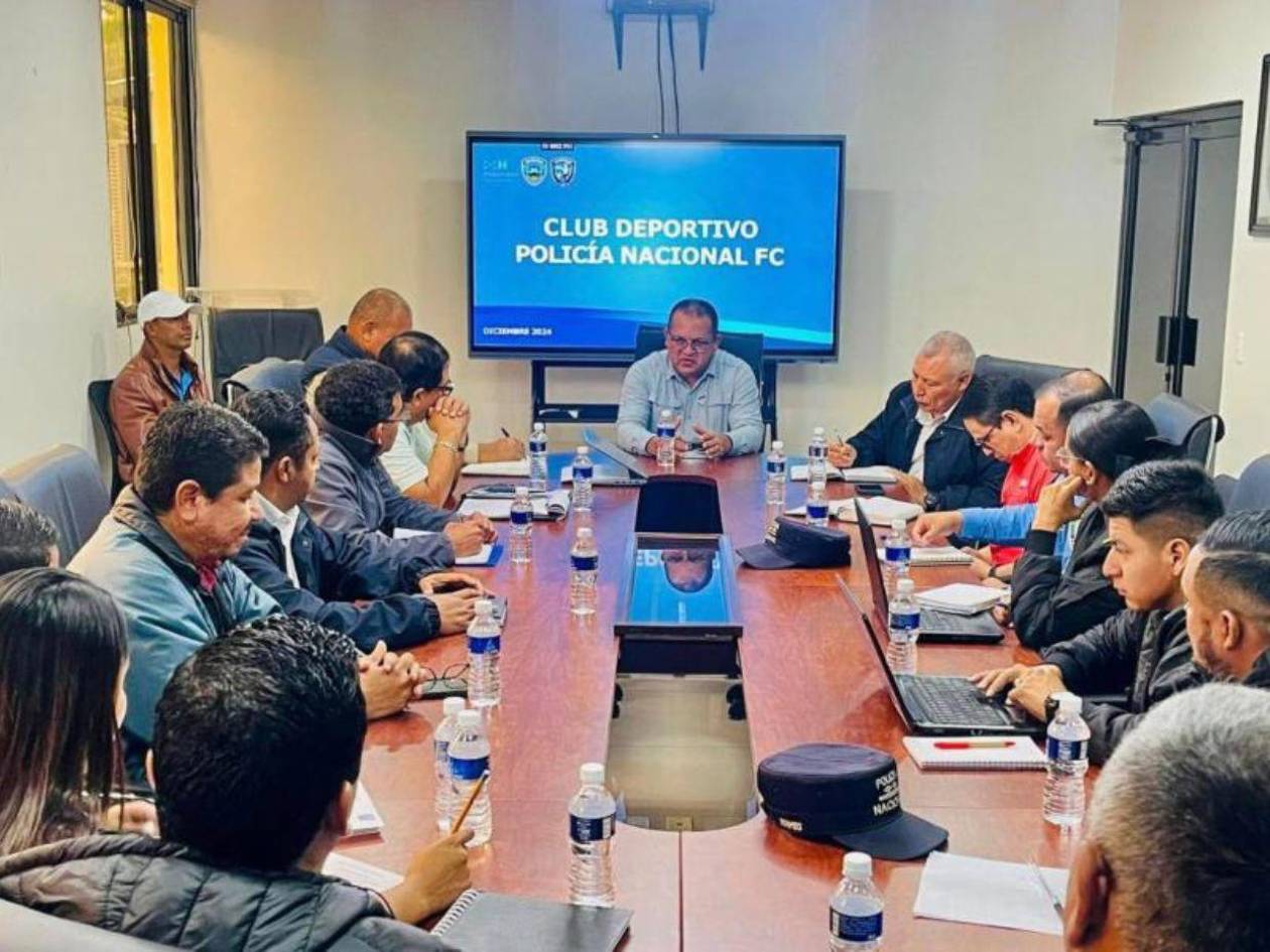 Ministro de Seguridad aceptó pagar L4 millones por ascenso de Policía FC a primera división