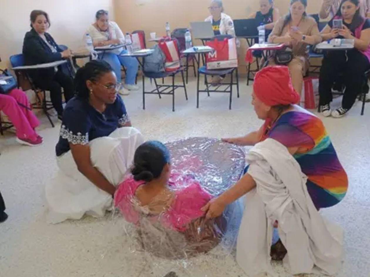 Honduras realiza el primer parto en agua en un hospital de La Esperanza, Intibucá