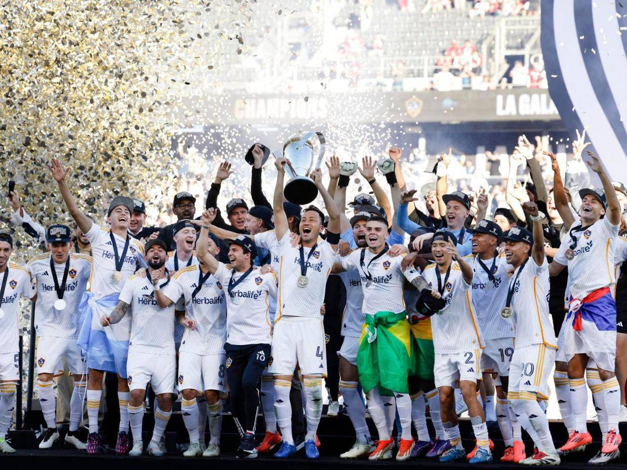 LA Galaxy gana su sexta MLS Cup al vencer 2-1 a New York Red Bulls
