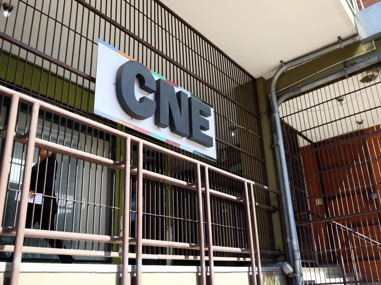 Más del 50% de la asignación anual han gastado 43 instituciones públicas