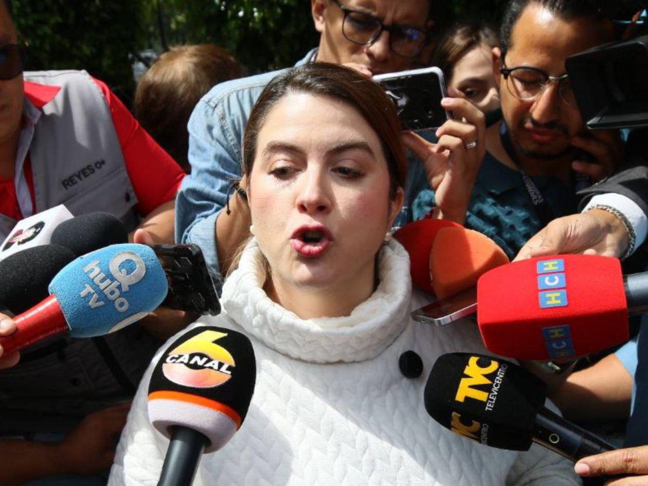 Cossette López acusa a Marlon Ochoa de ser el promotor y autor de que su vida esté en peligro