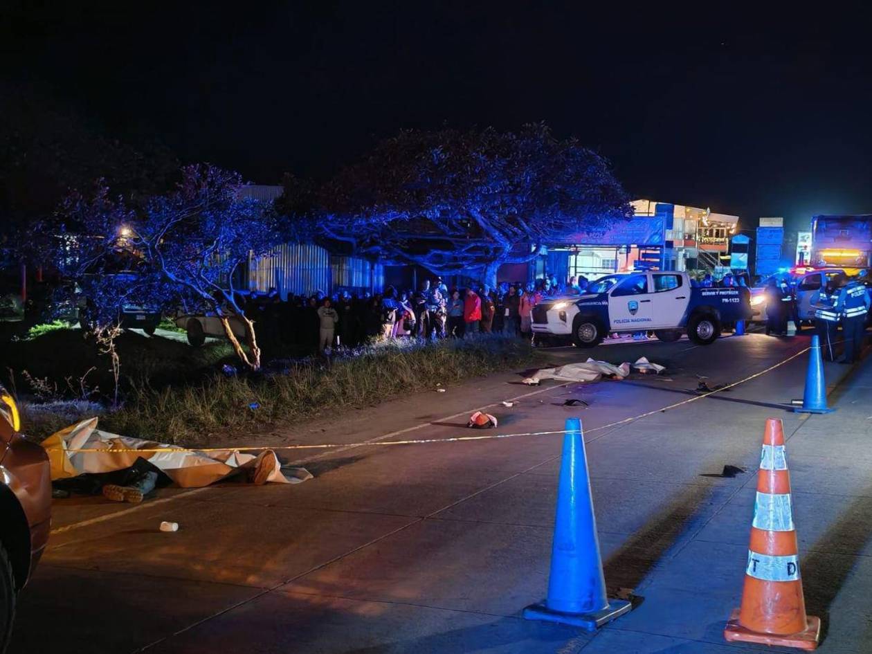 Dos personas mueren en trágico accidente de tránsito en la carretera del sur