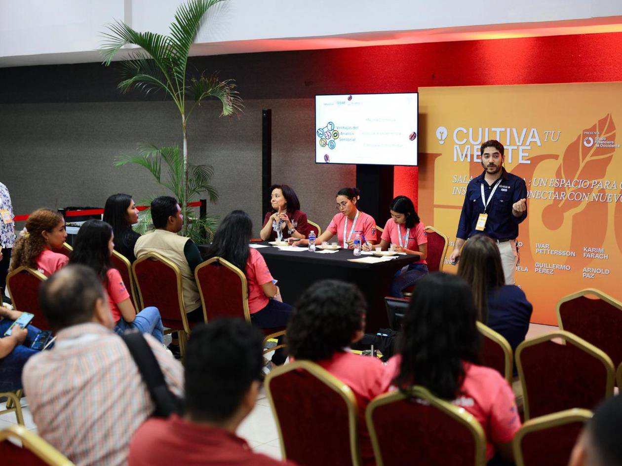 Todo un éxito el segundo día del Honduran Coffee Expo 2025