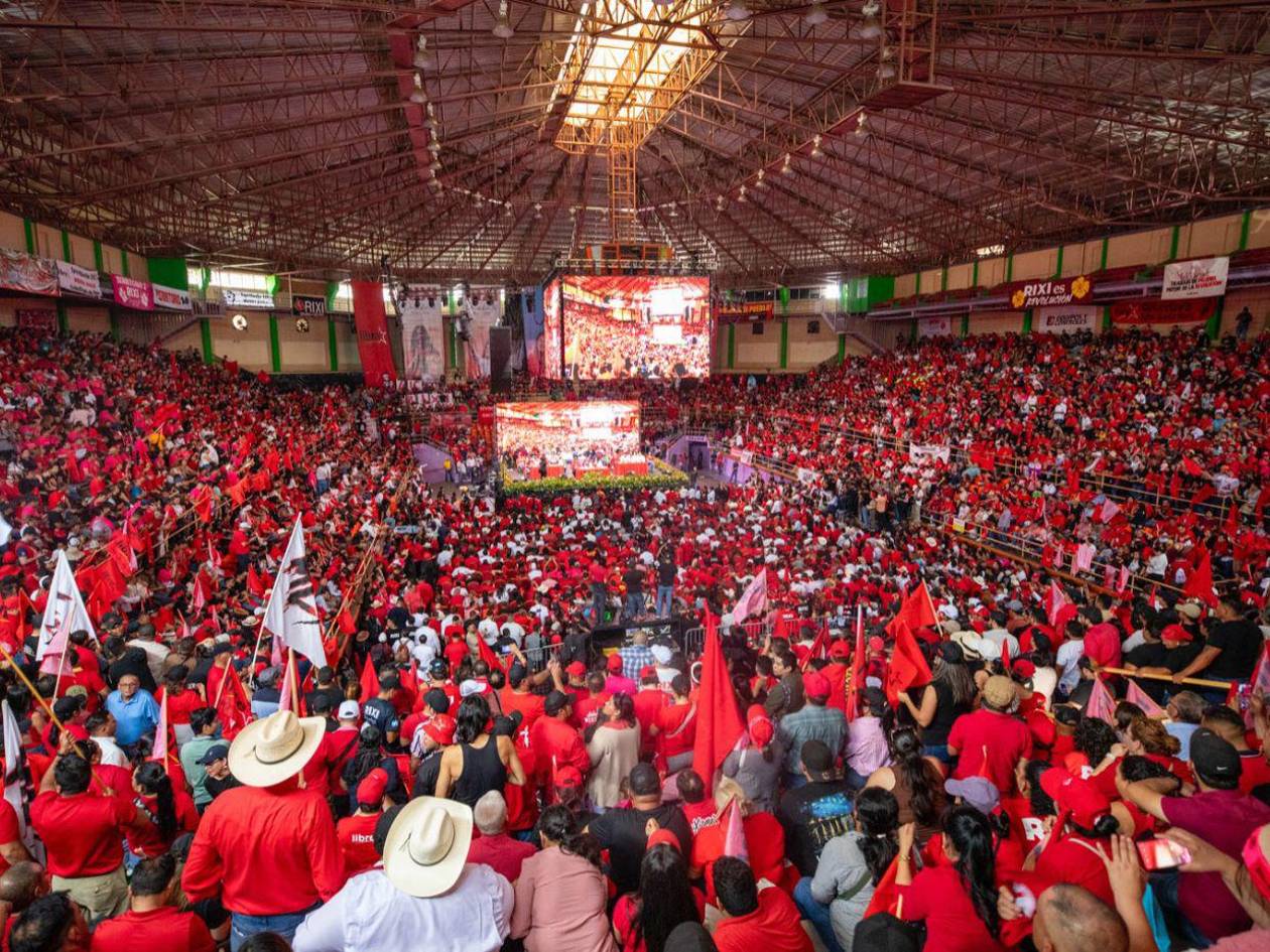 Al menos L5 millones gasta Libre en cada movilización, según diputado