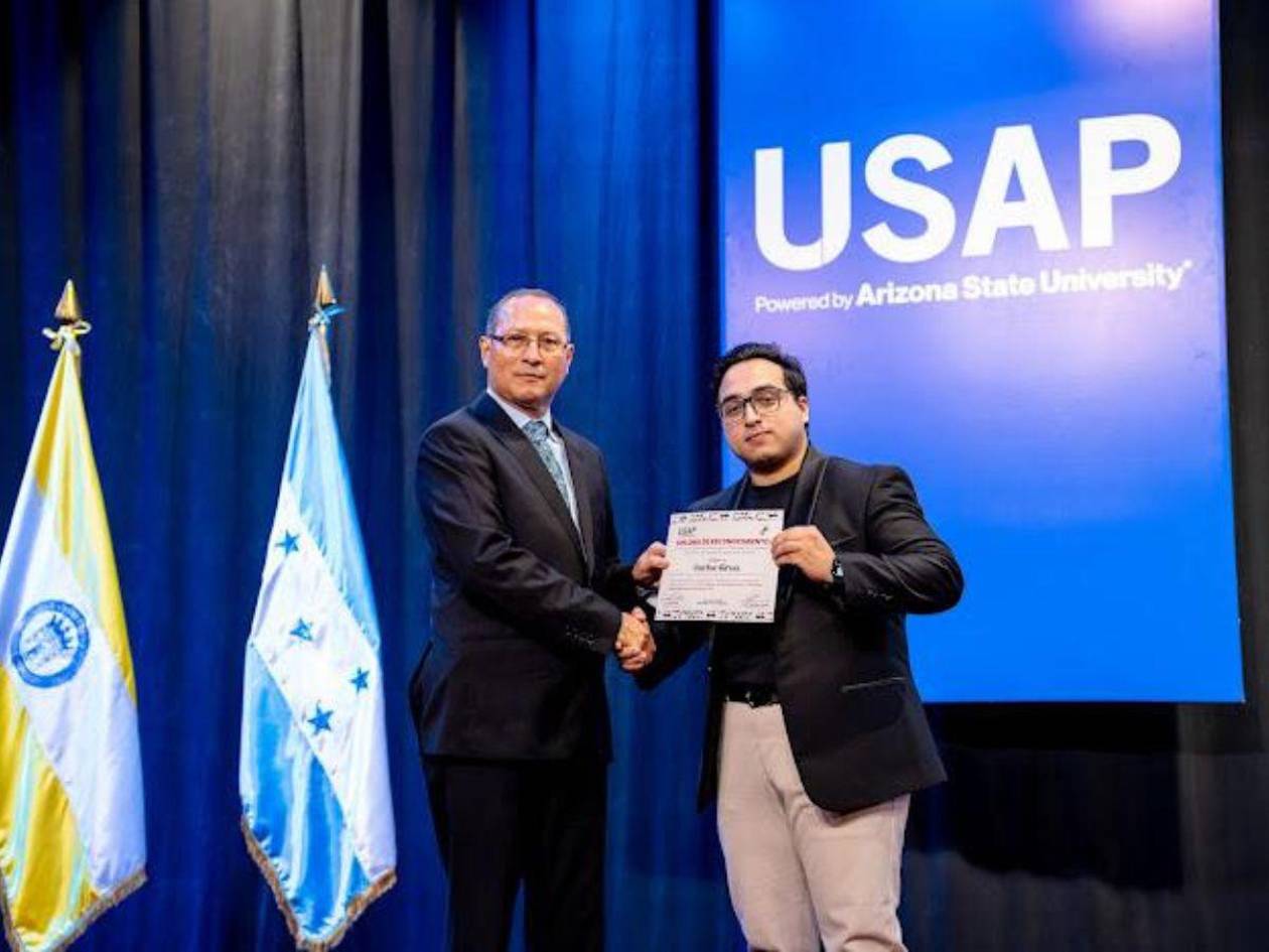 EL HERALDO Verifica lleva pedagogía contra la desinformación al Congreso “Comunicación 360” en la USAP