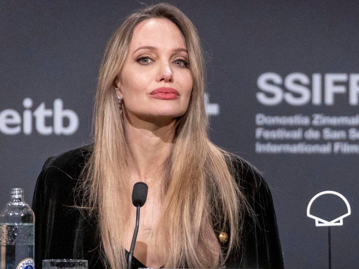 Angelina Jolie: Amo mi país, pero no le reconozco en este momento
