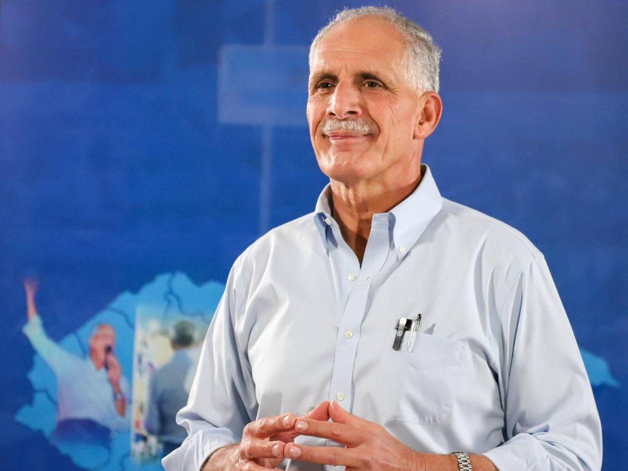 Nasry Asfura dice que espera al menos 1.6 millones de votos y ganar las elecciones