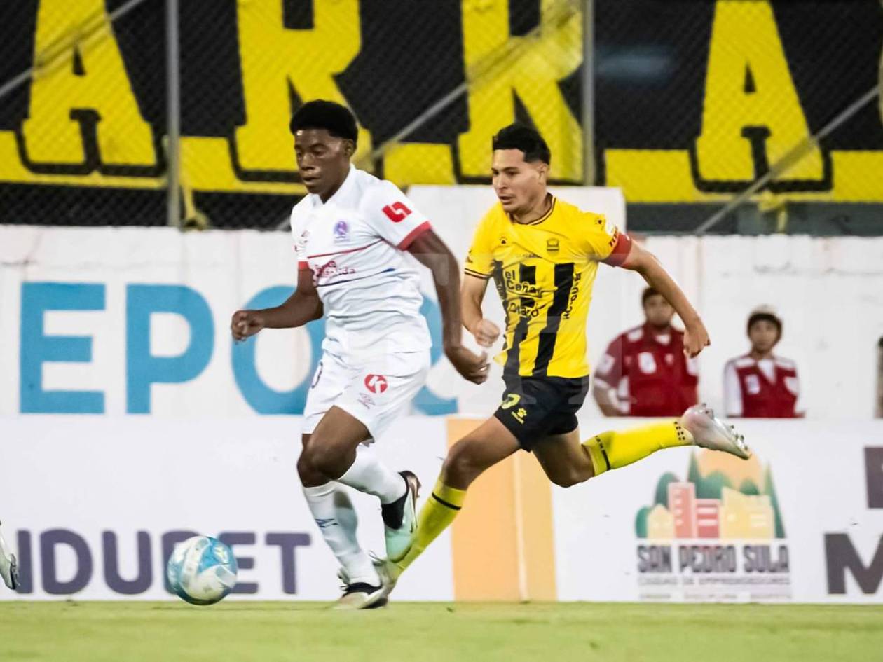 Real España y Olimpia terminan tablas en el Morazán: Aurinegros tuvieron las más claras