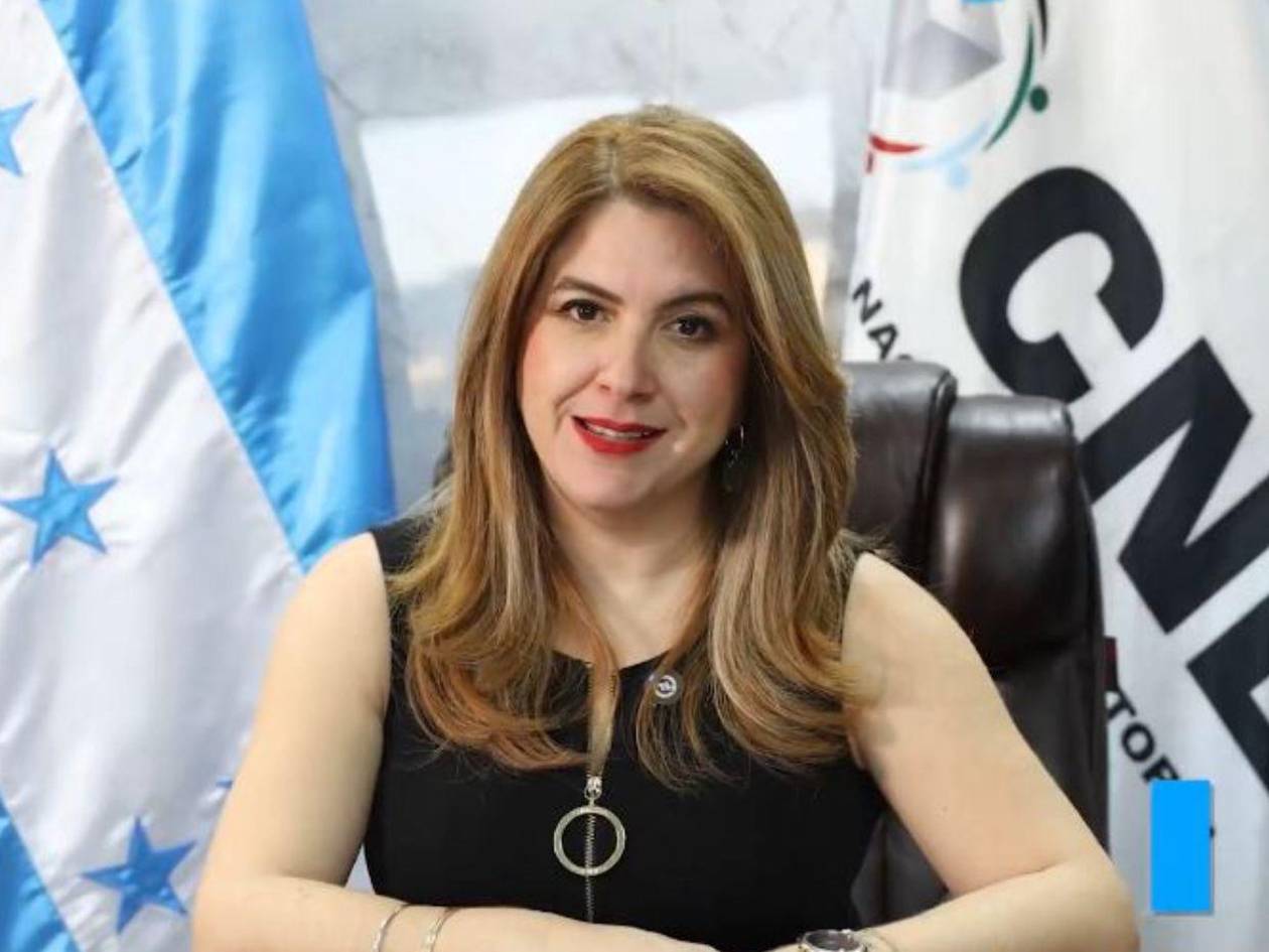 Cossette López dice estar preocupada por la conectividad en las elecciones