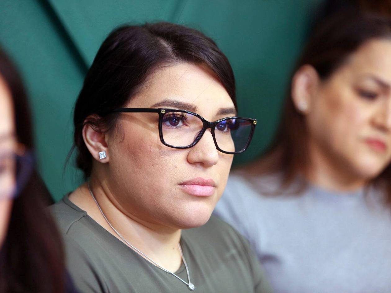 Documentos revelan abuso de poder en caso de latina acusada de asesinato después de aborto