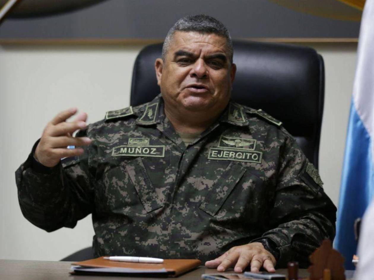 Obligan a Ramiro Muñoz a pedir la baja al negarse a ir como agregado militar a Nicaragua
