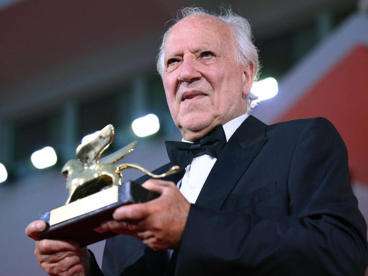 Coppola reaparece en Venecia y entrega a Warner Herzog el León de Oro honorífico