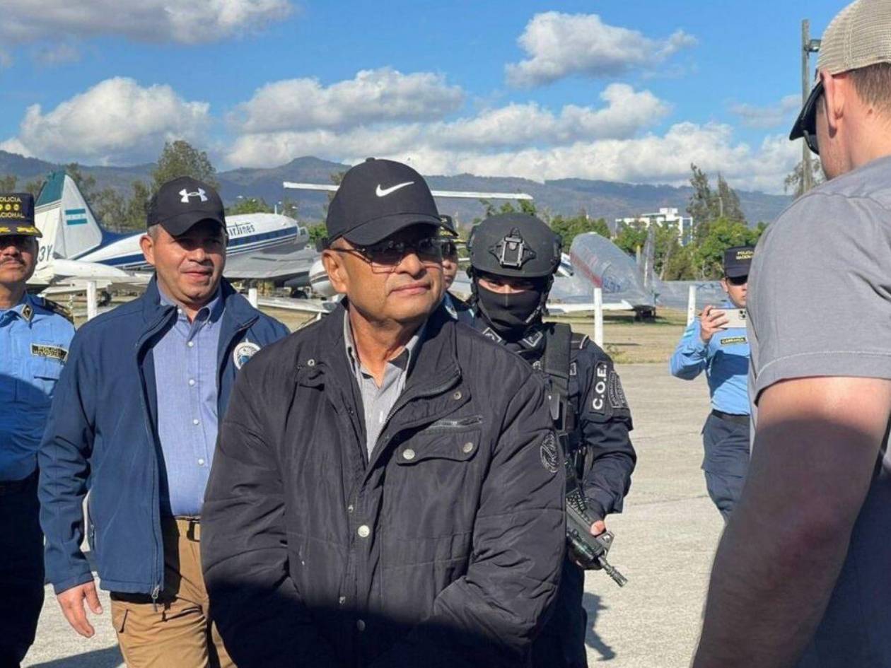 Defensa de Midence Oquelí Martínez ataca y pide rechazar testimonio de “El Cachiro”