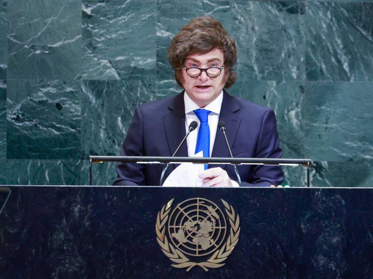 Javier Milei acusa a la izquierda global de usar la violencia política