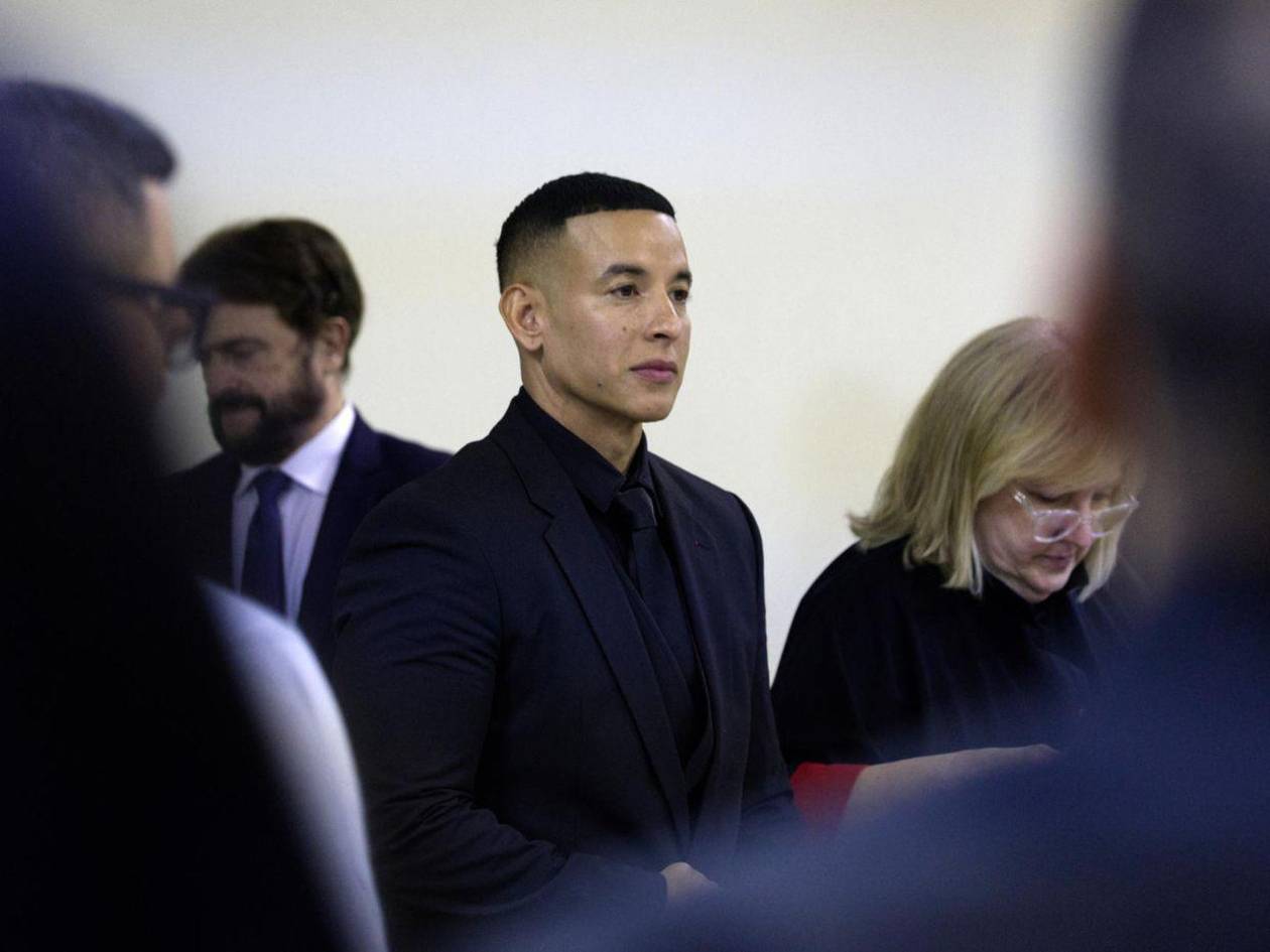 Daddy Yankee y Mireddys González  continúan proceso legal en caso corporativo