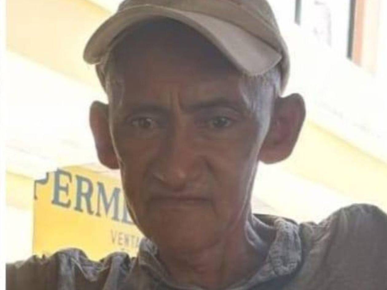 Por falta de atención muere hombre en la acera del Hospital Subirana en Yoro